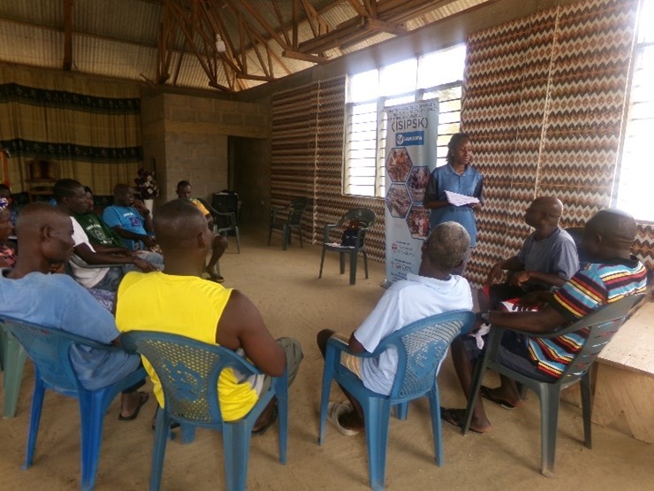 Mixed gendered focus group discussion with canoe owners in Ekon - Cape Coast